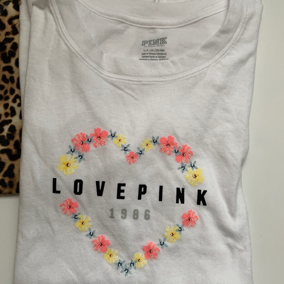 Pink Victoria's secret t-shirts nwt lot of 3 - Picture 3 of 4